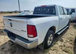 2015 RAM 1500 SLT