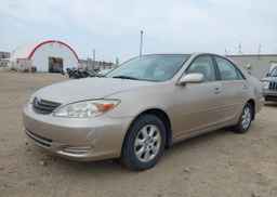 2003 TOYOTA CAMRY LE V6
