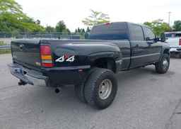 2006 GMC SIERRA 3500 SL