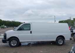 2024 GMC SAVANA G2500