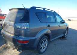 2011 MITSUBISHI OUTLANDER SE