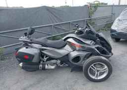 2011 CAN-AM SPYDER ROADSTER RS