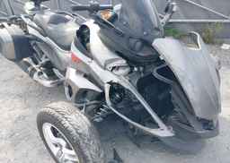 2011 CAN-AM SPYDER ROADSTER RS