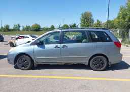 2006 TOYOTA SIENNA CE