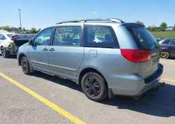 2006 TOYOTA SIENNA CE