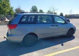 2006 TOYOTA SIENNA CE