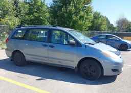2006 TOYOTA SIENNA CE