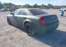 2005 CHRYSLER 300C