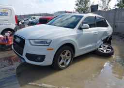 2015 AUDI Q3 2.0T TECHNIK