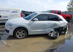 2015 AUDI Q3 2.0T TECHNIK