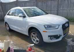 2015 AUDI Q3 2.0T TECHNIK