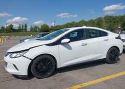 2017 CHEVROLET VOLT LT