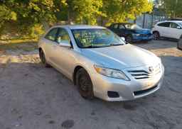 2010 TOYOTA CAMRY LE