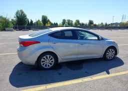 2013 HYUNDAI ELANTRA GL