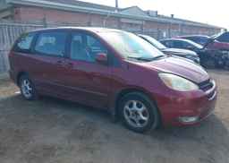 2004 TOYOTA SIENNA CE