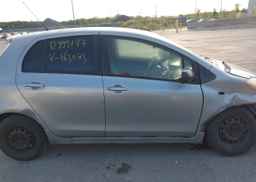2008 TOYOTA YARIS