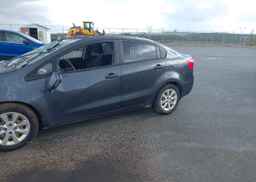 2014 KIA RIO LX