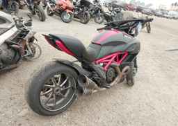 2015 DUCATI DIAVEL