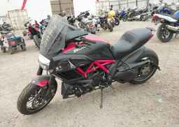 2015 DUCATI DIAVEL