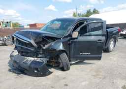 2013 TOYOTA TUNDRA CREWMAX SR5
