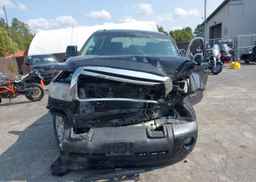 2013 TOYOTA TUNDRA CREWMAX SR5