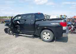 2013 TOYOTA TUNDRA CREWMAX SR5