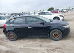 2012 KIA FORTE EX