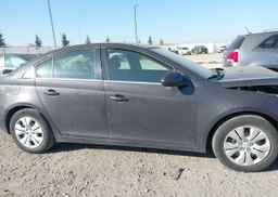 2015 CHEVROLET CRUZE