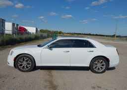 2017 CHRYSLER 300 C PLATINUM