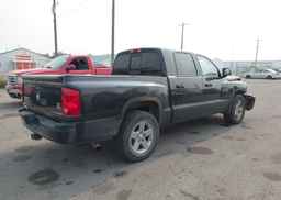 2008 DODGE DAKOTA QUAD SLT