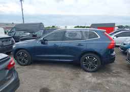 2020 VOLVO XC60 T6 MOMENTUM