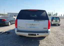 2013 GMC YUKON XL K1500 SLT