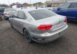 2012 VOLKSWAGEN PASSAT 2.5L COMFORTLINE