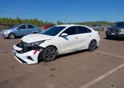 2022 KIA FORTE EX