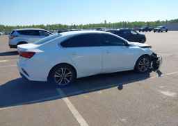 2022 KIA FORTE EX