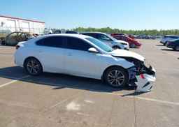 2022 KIA FORTE EX