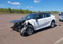 2019 TOYOTA CAMRY HYBRID LE