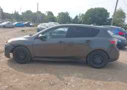 2011 MAZDA 3 S