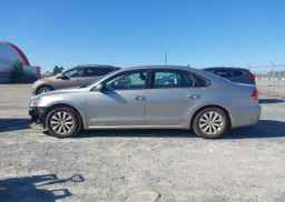 2013 VOLKSWAGEN PASSAT S