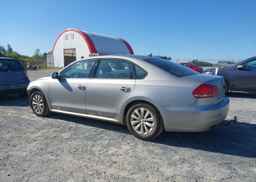 2013 VOLKSWAGEN PASSAT S
