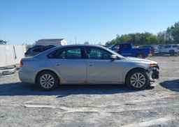 2013 VOLKSWAGEN PASSAT S