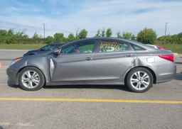 2012 HYUNDAI SONATA SE