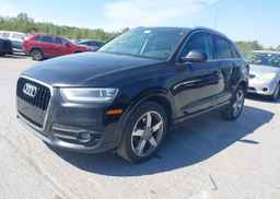 2015 AUDI Q3 4P TI