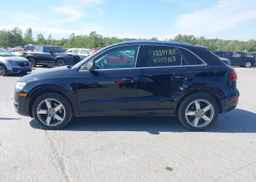 2015 AUDI Q3 4P TI