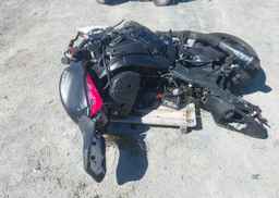 2012 SUZUKI GSX-R600