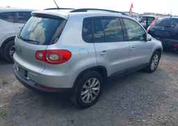 2009 VOLKSWAGEN TIGUAN