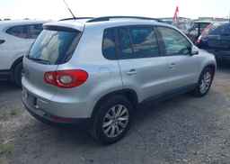 2009 VOLKSWAGEN TIGUAN