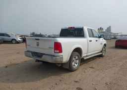 2016 RAM 1500 SLT