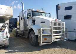 2011 KENWORTH CONSTRUCTION T800