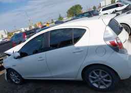 2012 TOYOTA Prius c